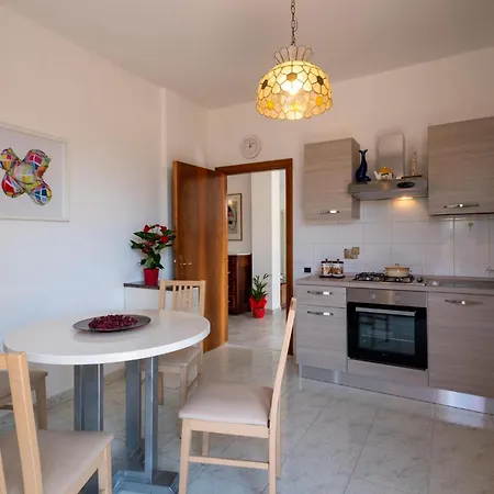 Holiday home Cozy In Stegidio Vibrata