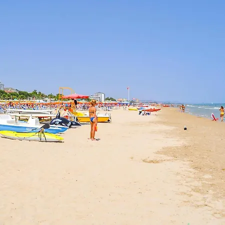 Holiday home 3 Bedroom Awesome In Stegidio Vibrata *